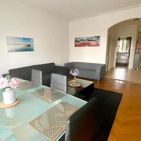 6 Minutes Walking From The Train Station Lausanne